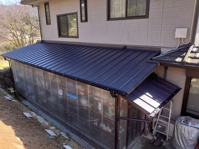 下屋の屋根リフォーム