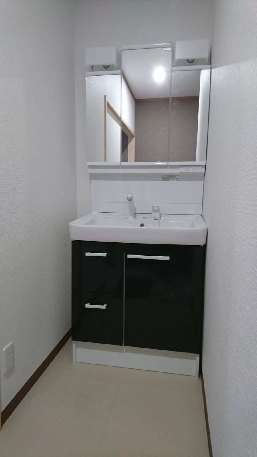 洗面台の交換